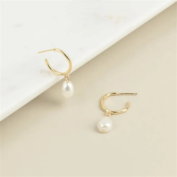 Freshwater Pearl Drop Hoop Earrings