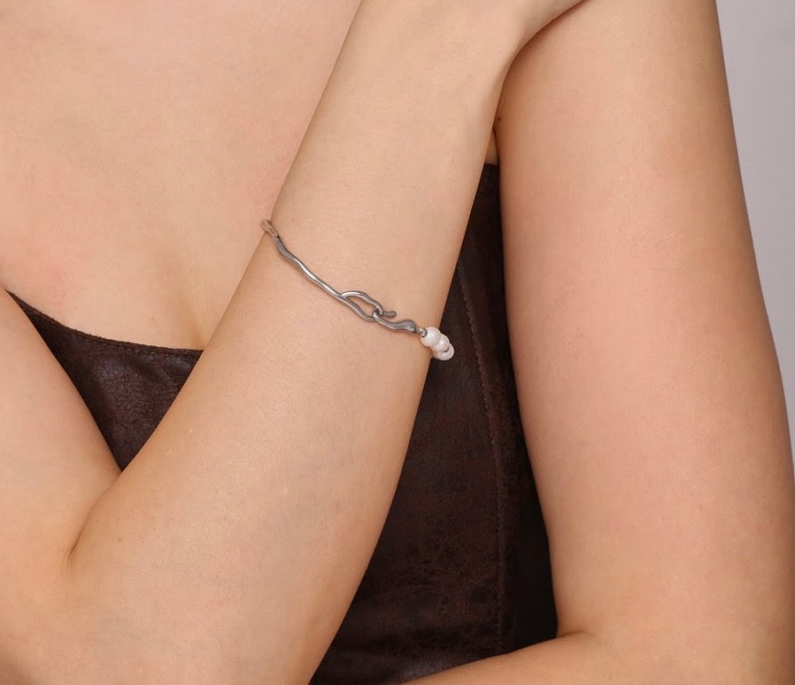 Freshwater Pearl & Stainless Steel Bracelet